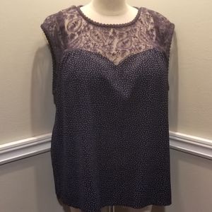 Flattering Lace Yoke Sleeveless Blouse